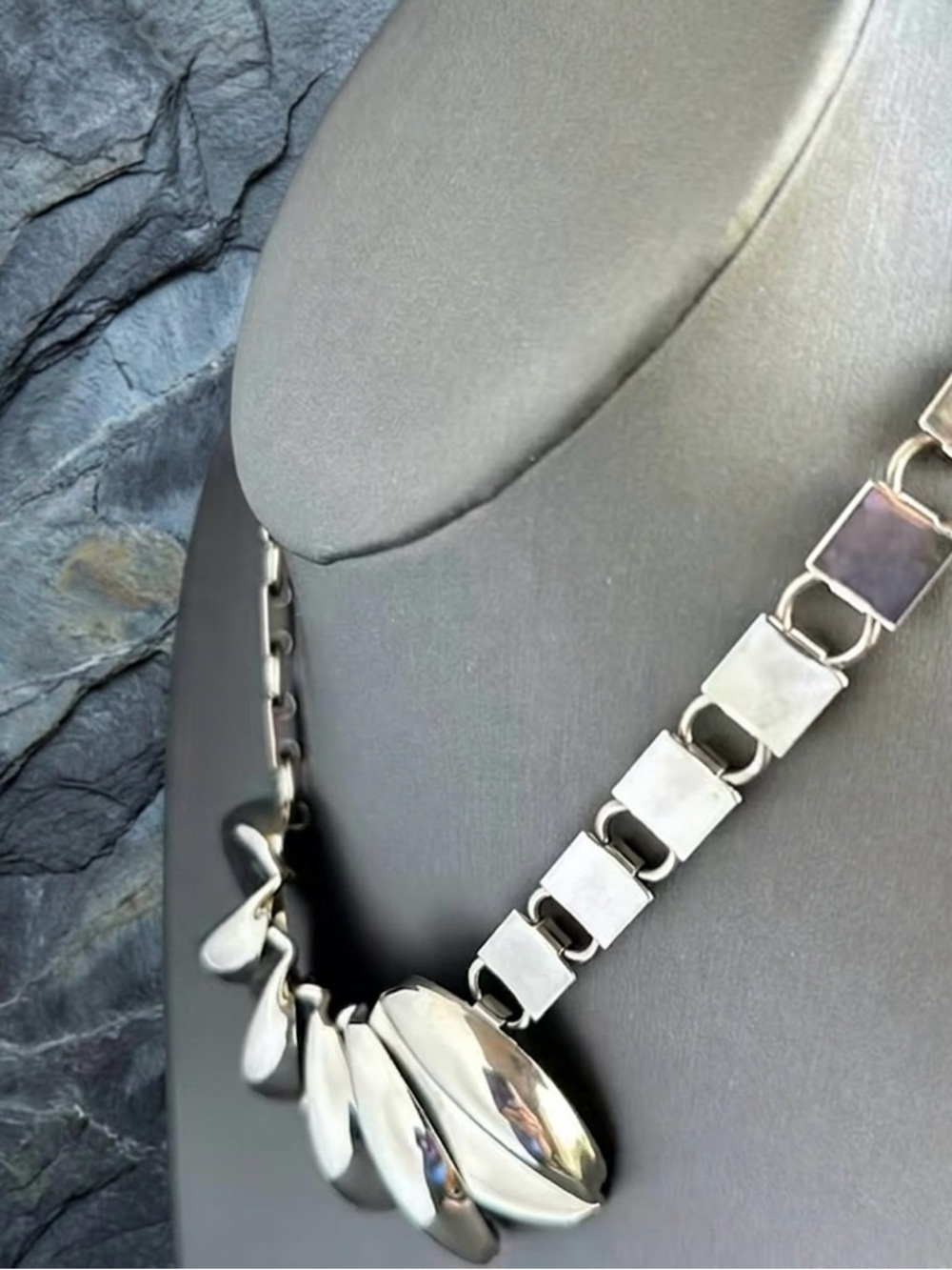VTG Modernist Unique Shiny Chrome Necklace Chunky Bookchain Statement Tribal - Picture 3 of 4